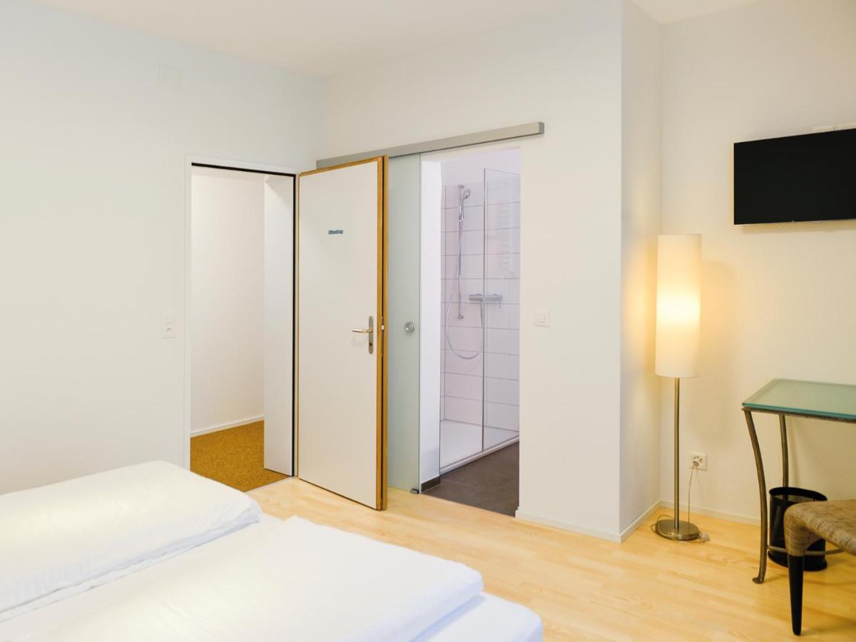 Hotel Baders Krone Laupersdorf Buitenkant foto